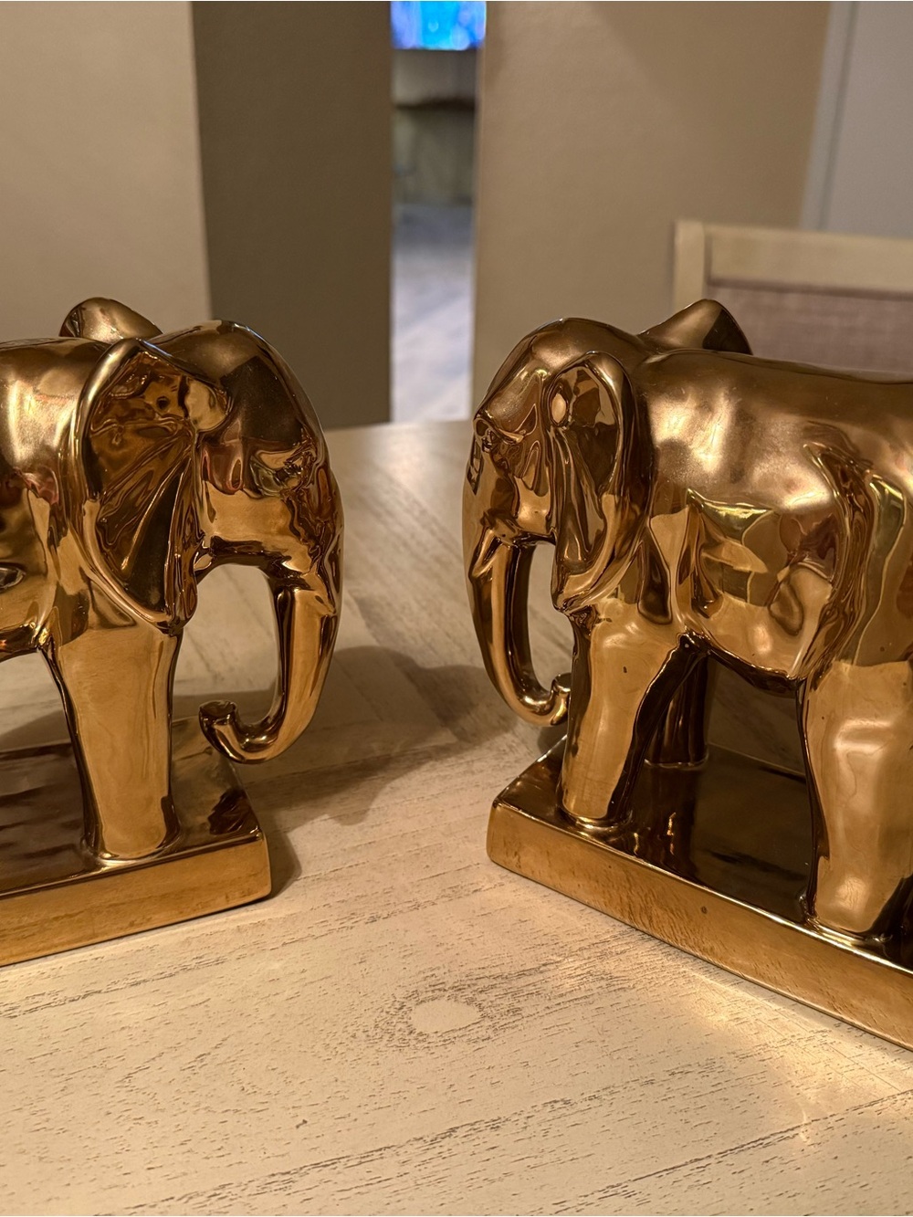 Pier 1 Large Metallic Figural Elephant Statue Bookends Set Of 2